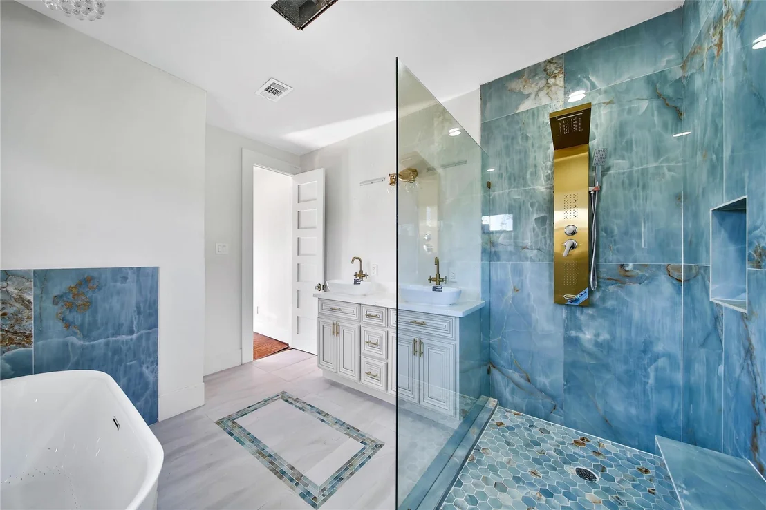 Photo of 2405 Arbor Street