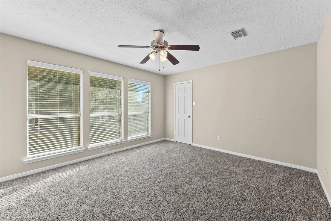 Photo of 21403 Park Post Lane