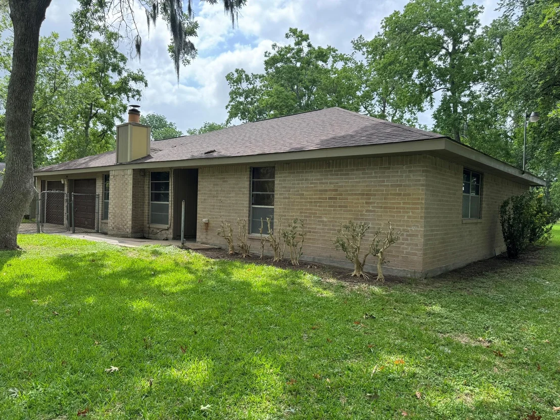 Photo of 1609 Forrest Drive