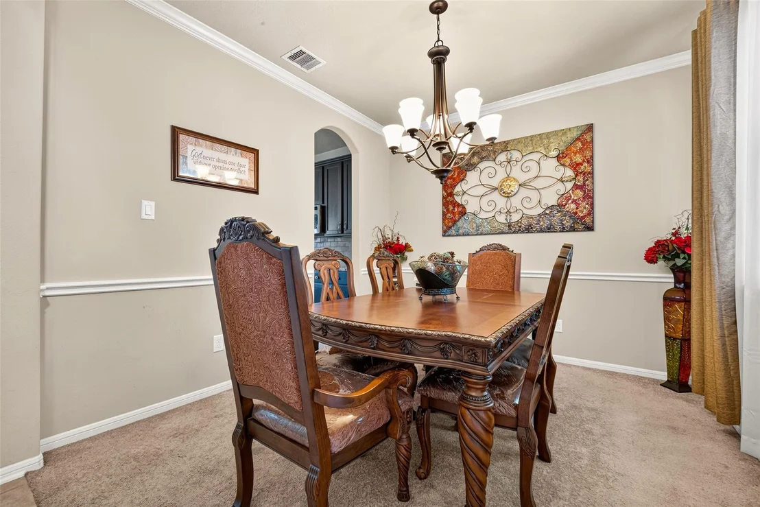 Photo of 2503 Golfridge Circle