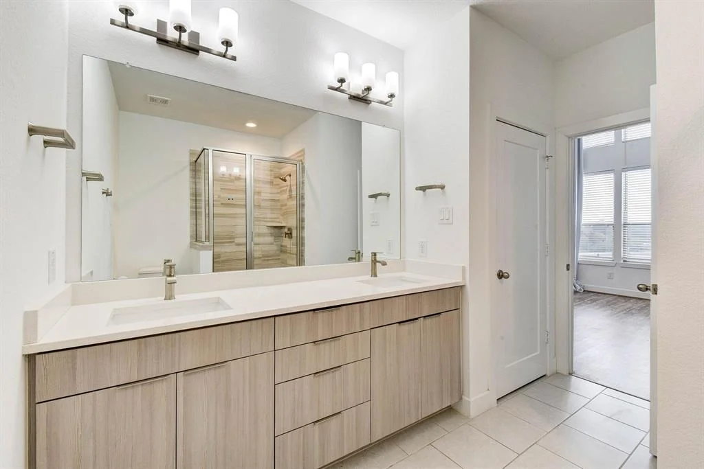 Photo of Unit B at 397 N Centro Circle
