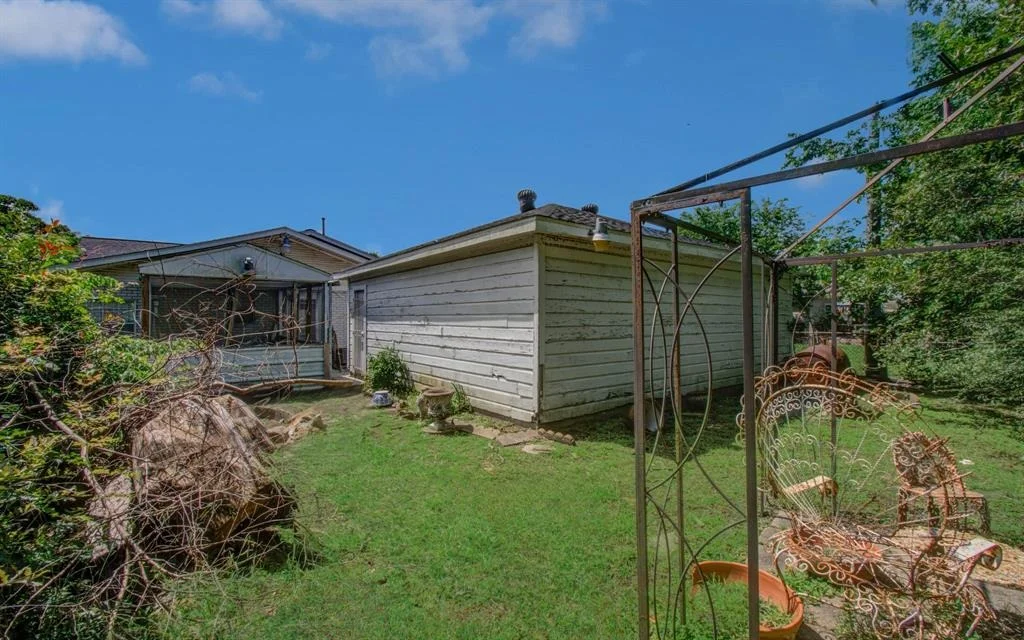 Photo of 7310 Bastogne Road