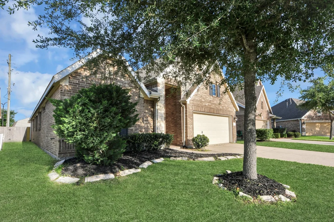 Photo of 2015 Palmonari Drive