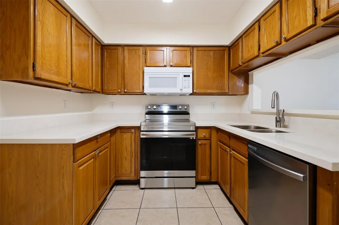 Photo of 19427 Plantain Drive