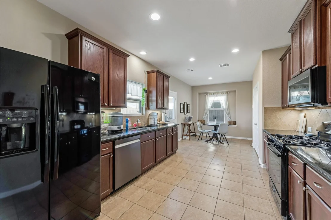 Photo of 512 Forest Village Circle
