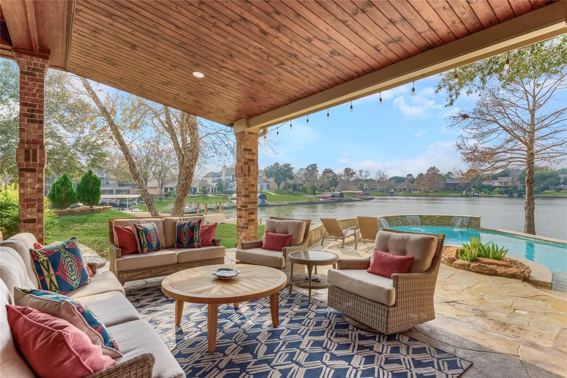 Photo of 83 Lake Estates Drive