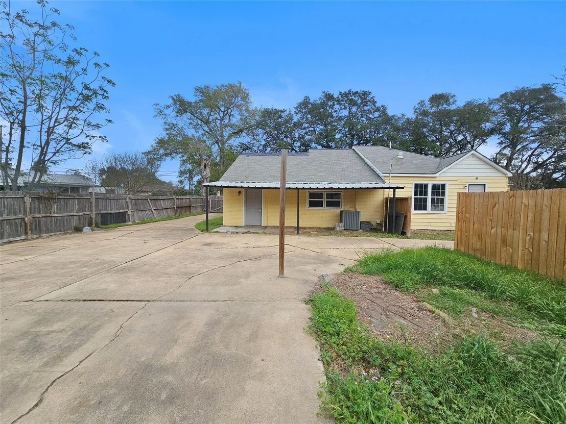 Photo of 1023 Meyer Street