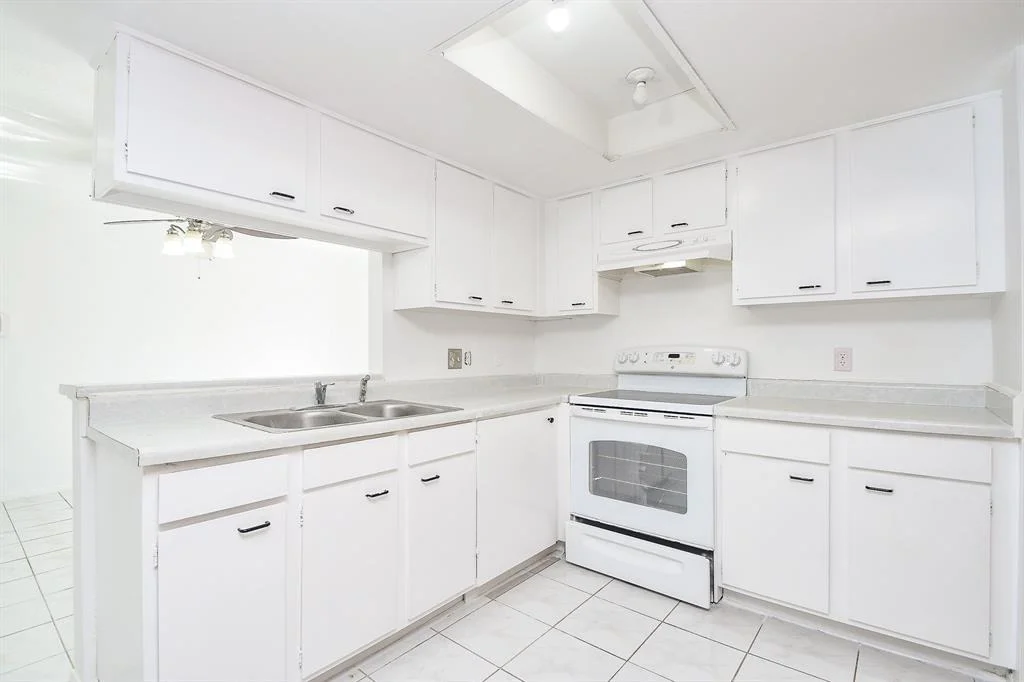 Photo of 12251 Sharpview Drive