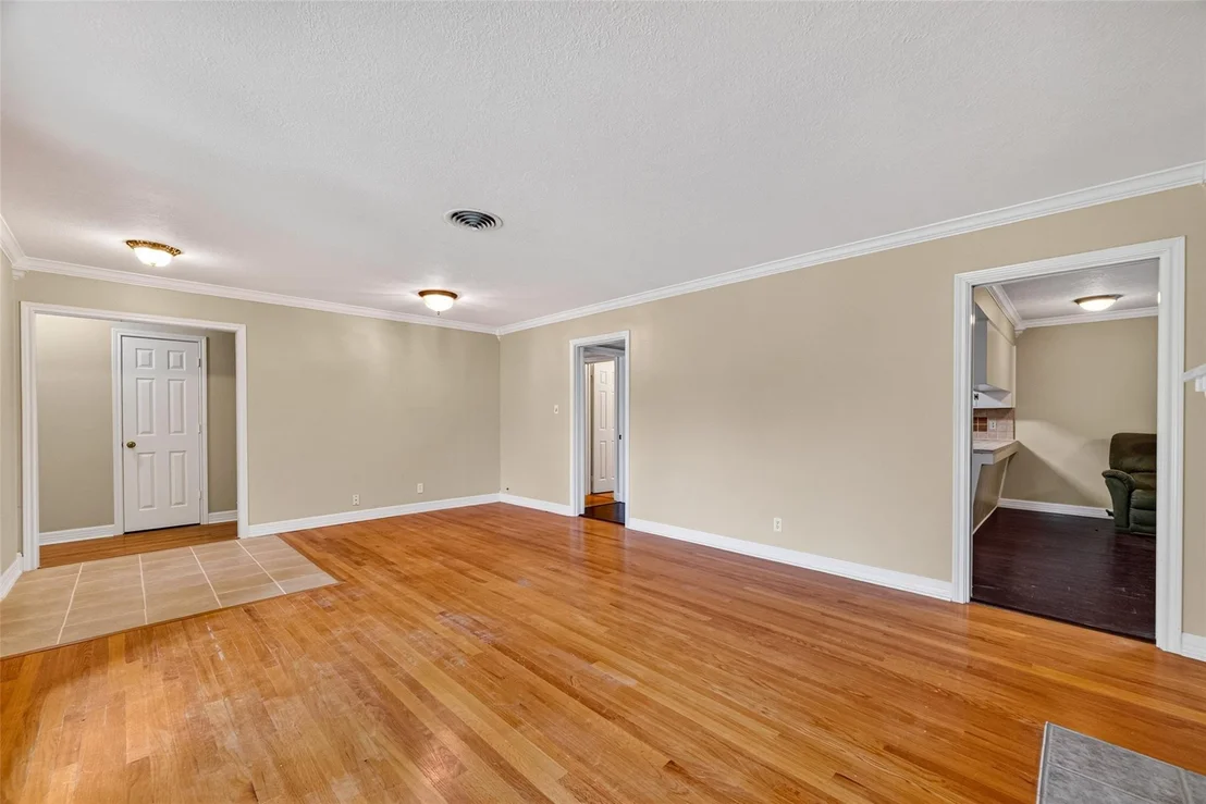 Photo of 5411 Spellman Road