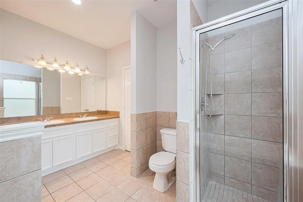 Photo of 9637 Roda Drive