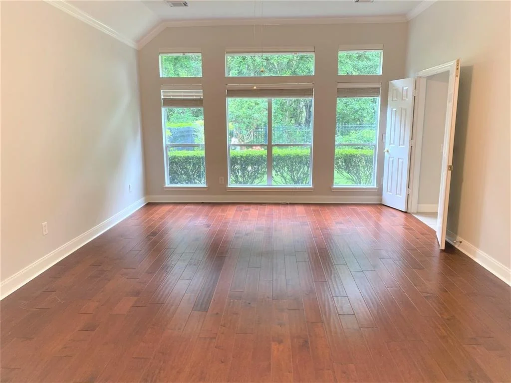 Photo of 23819 Hamptonshire Lane