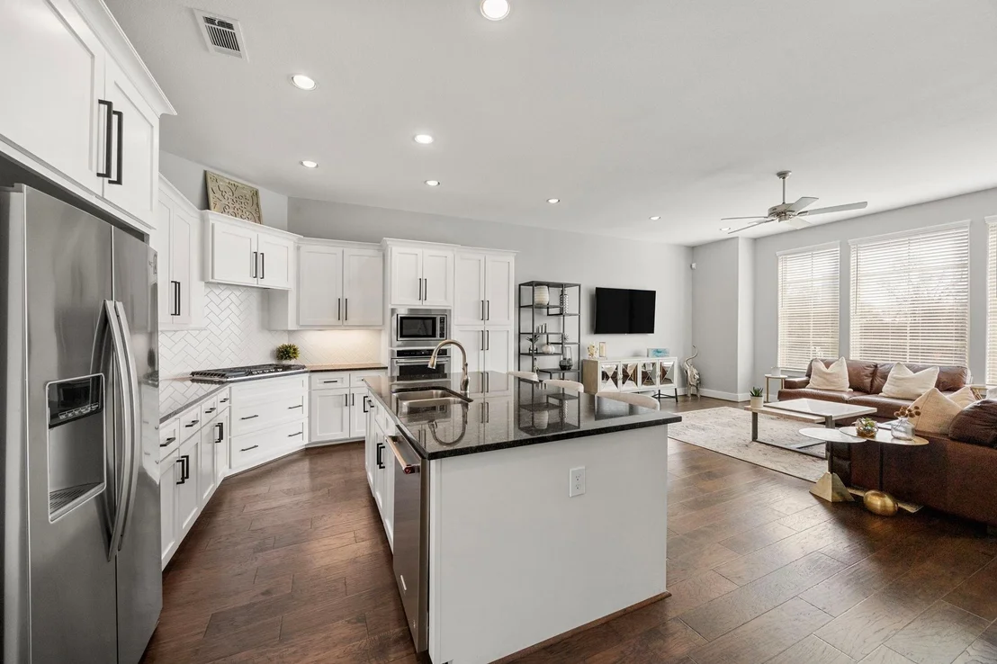Photo of 1216 Murrayhill Drive