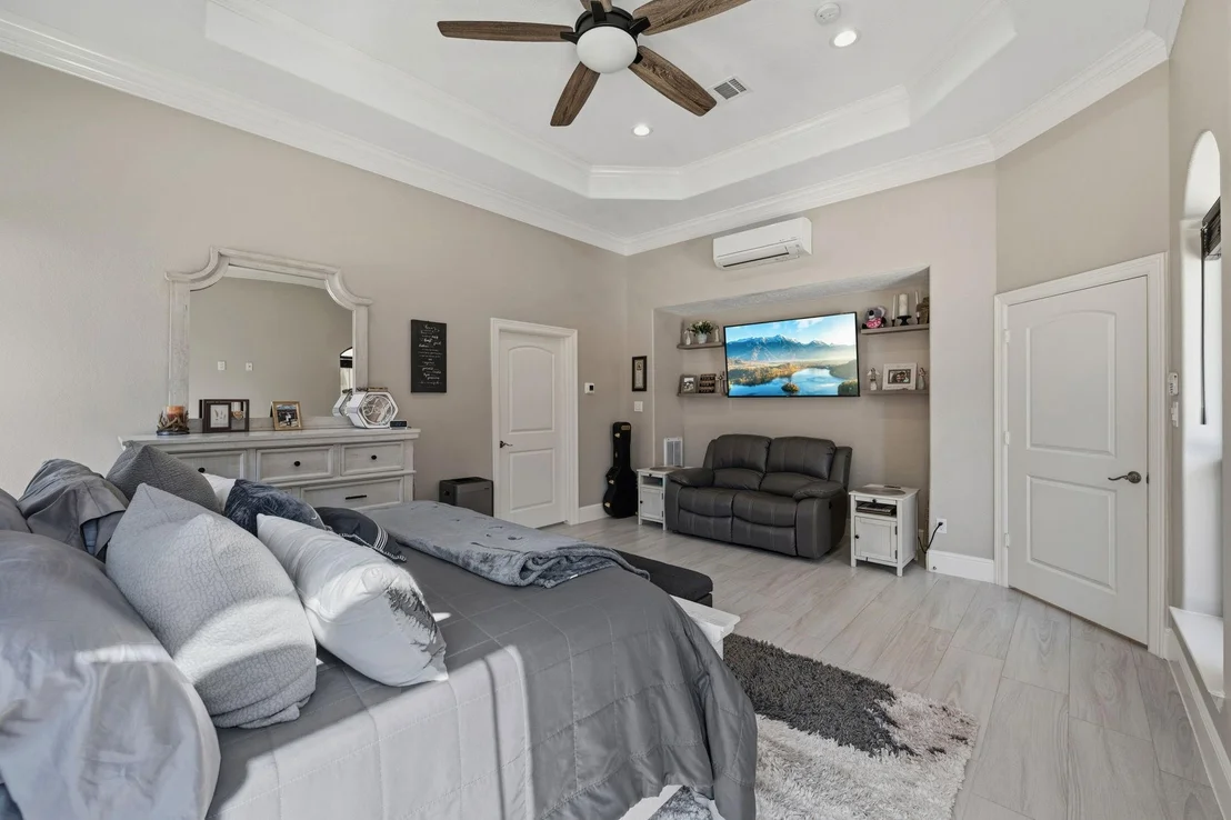 Photo of 9019 Stone Oak Drive