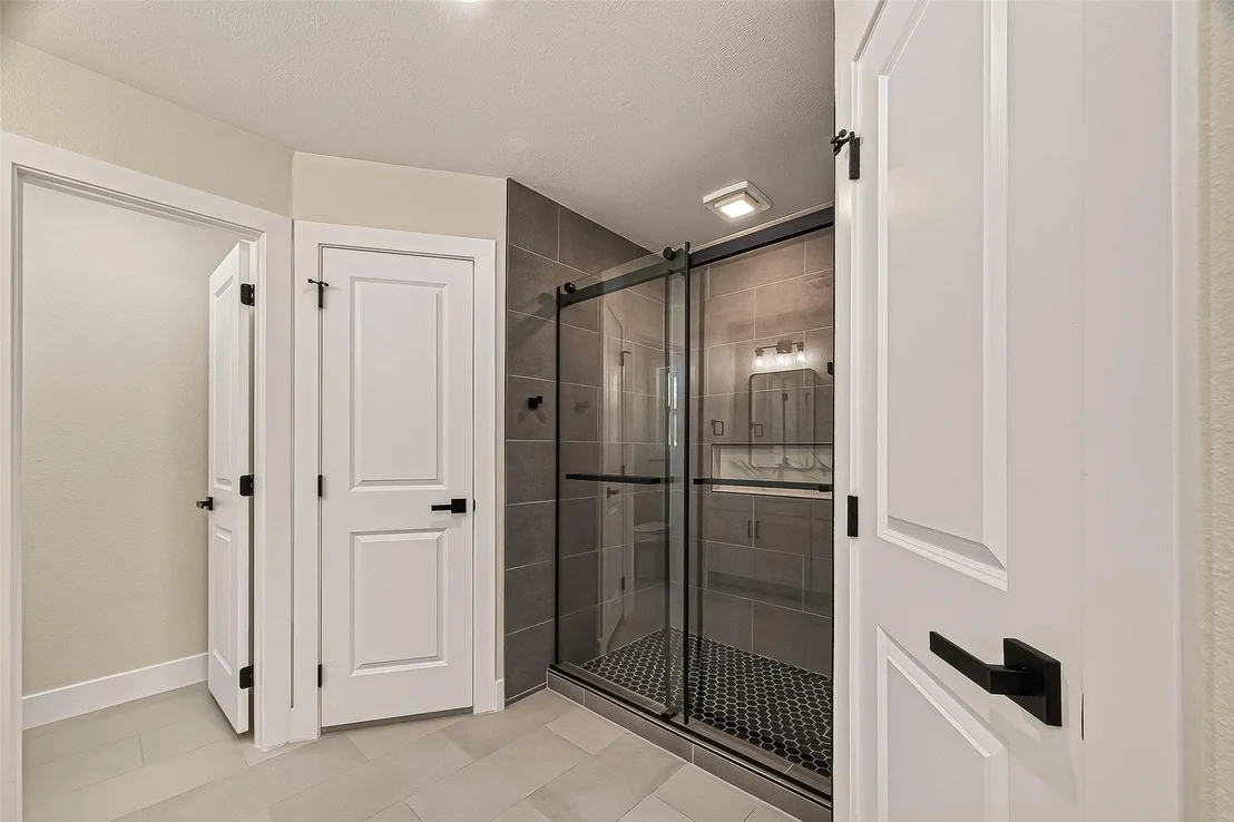 Photo of 5718 Longforest Drive
