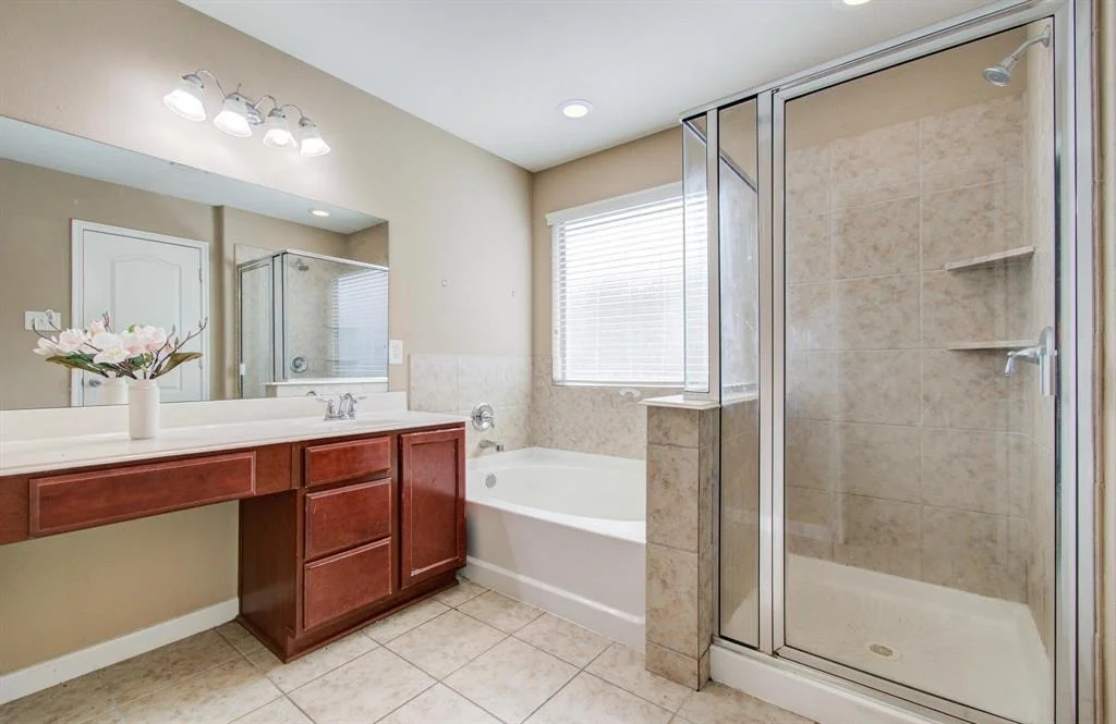 Photo of 810 Ellerton Lane