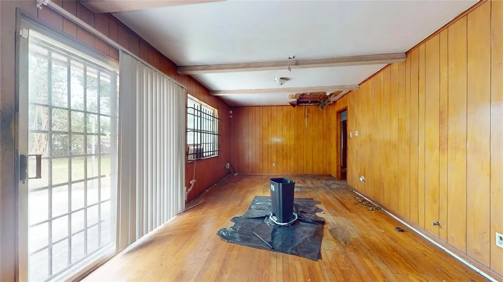 Photo of 7302 Sandra Street