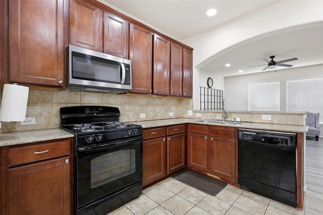 Photo of 8806 Willow Wind Lane