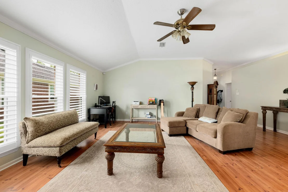 Photo of 20711 Redbud Trail