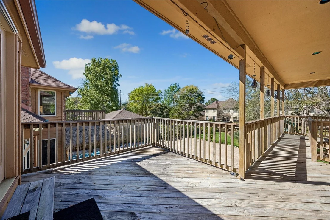 Photo of 1835 Raintree Circle