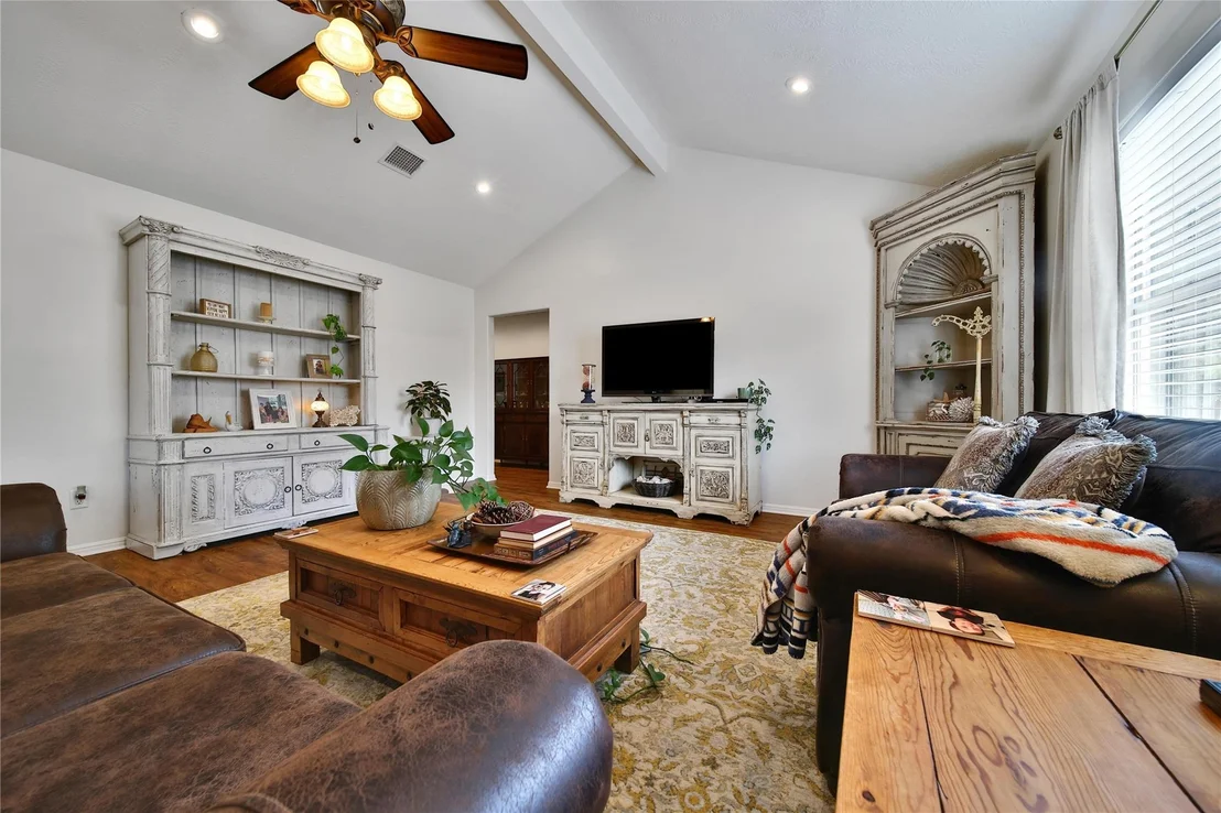 Photo of 16389 Sun View Lane