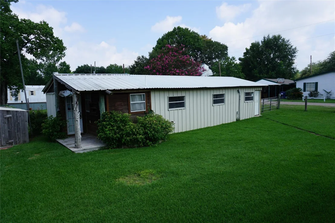 Photo of 8989 Gladewood