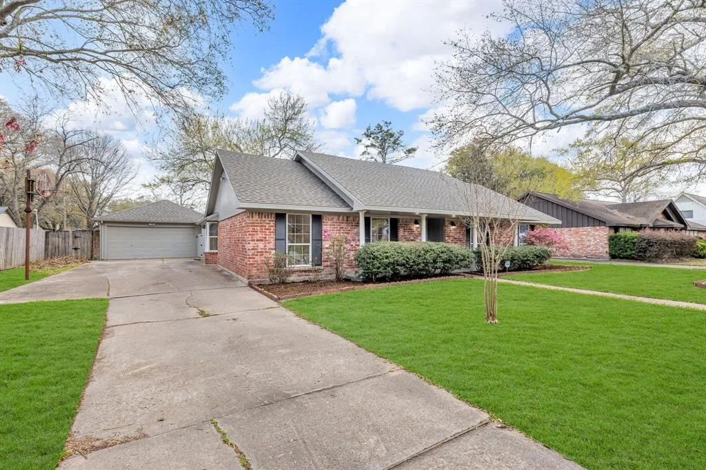 Photo of 13014 Bexhill Drive