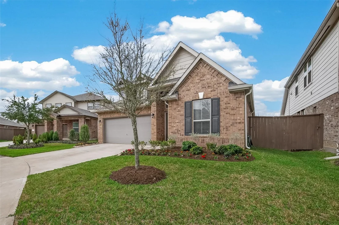Photo of 4211 Pale Fox Lane