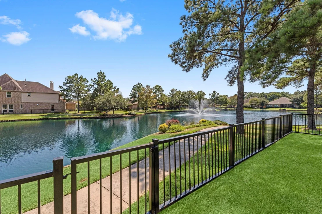 Photo of 18619 Duke Lake Drive