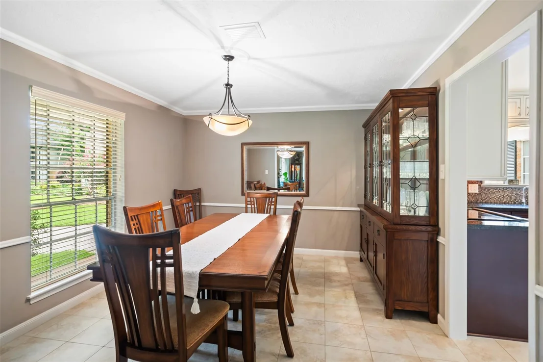 Photo of 715 Orleans Court