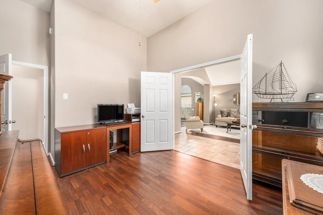 Photo of 606 Silver Creek Circle