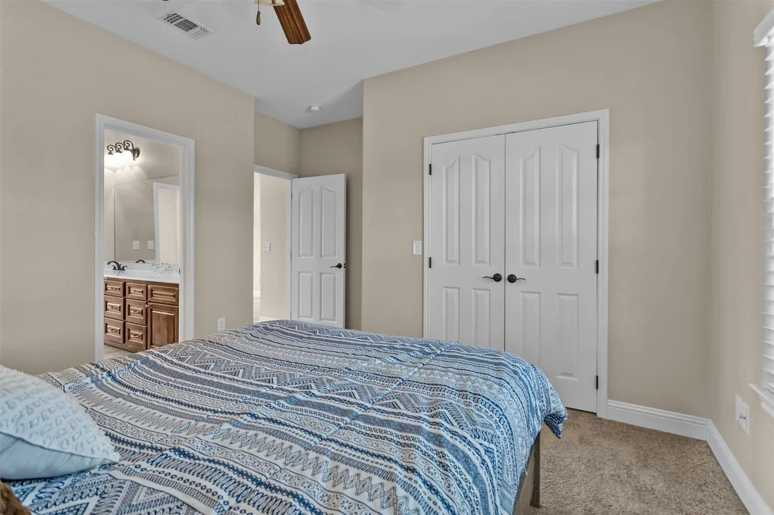 Photo of 300 Deer Trace Boulevard