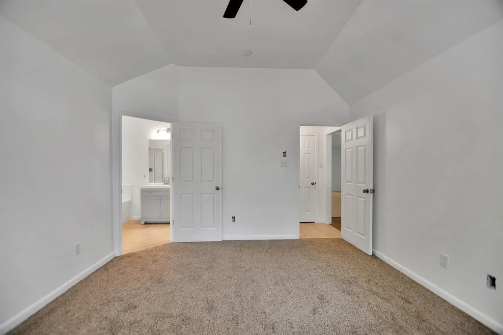 Photo of 67 N Winterport Circle