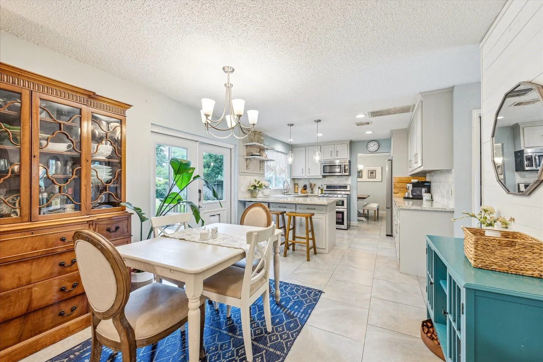 Photo of 21263 Park Bluff Drive