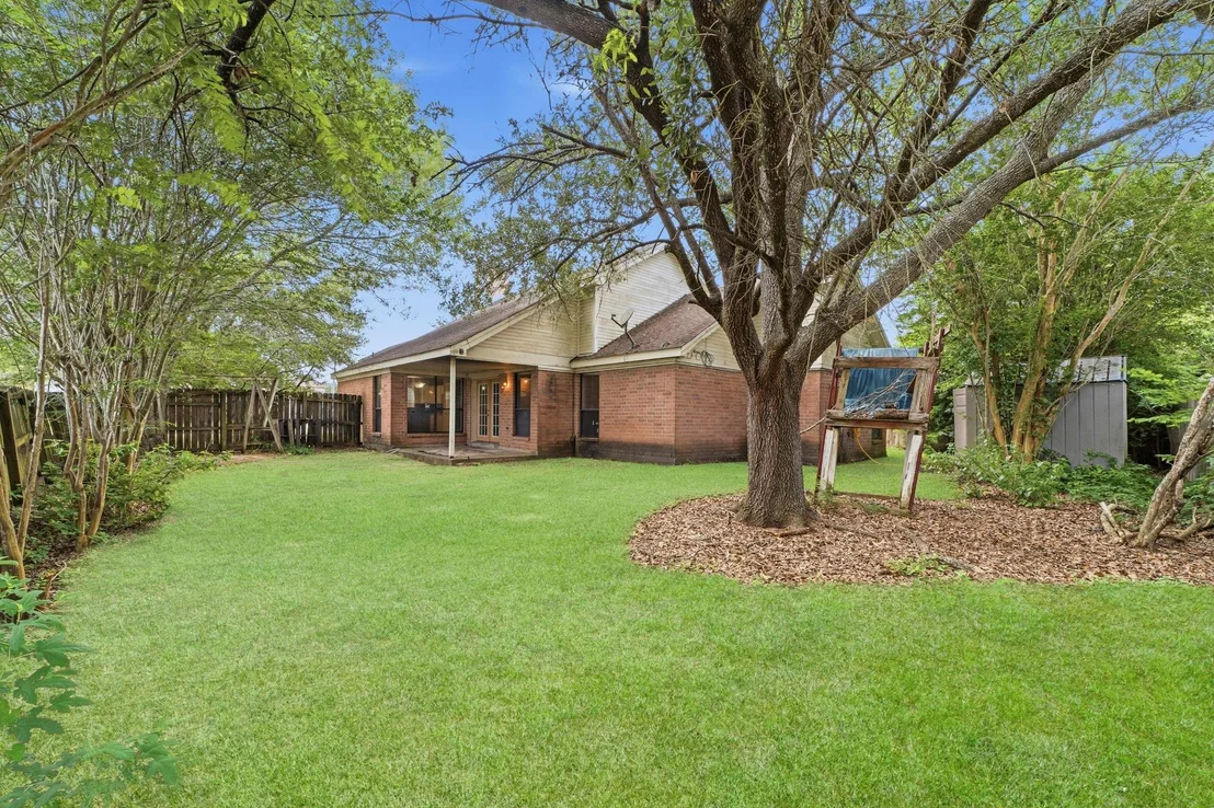 Photo of 1139 Saint John Drive
