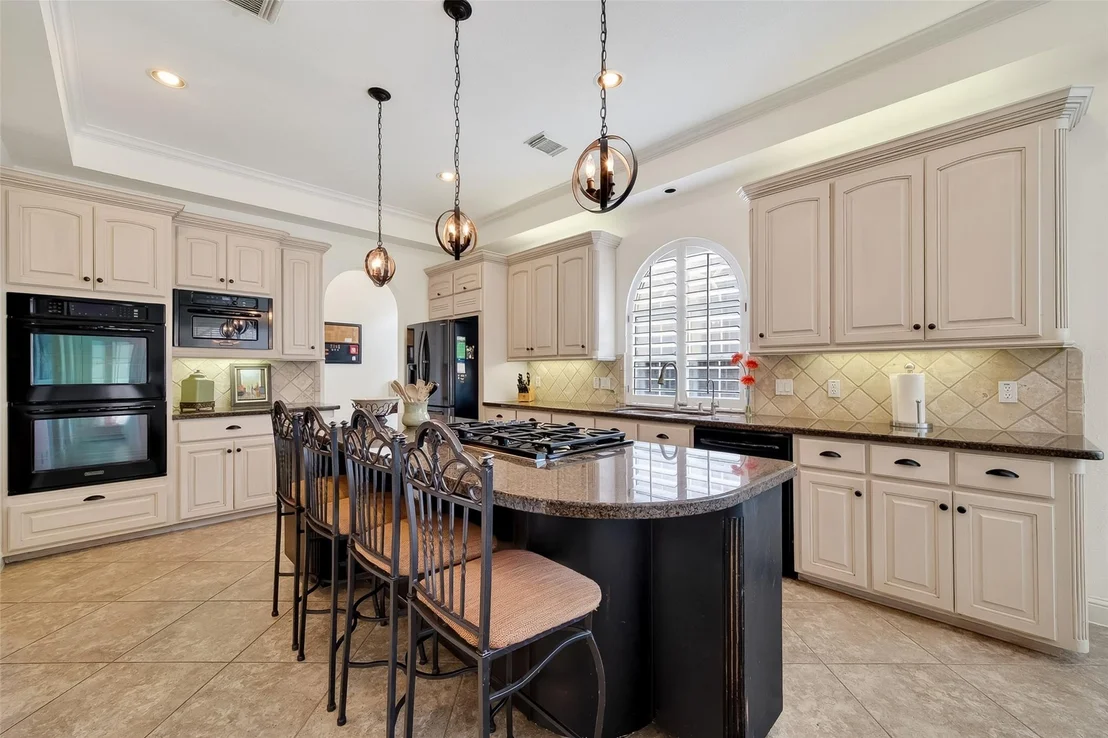 Photo of 15 Stonecliff Circle