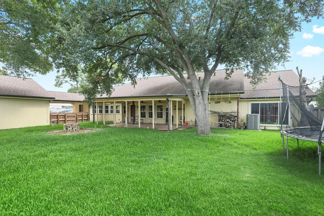 Photo of 5011 Arrowhead Drive