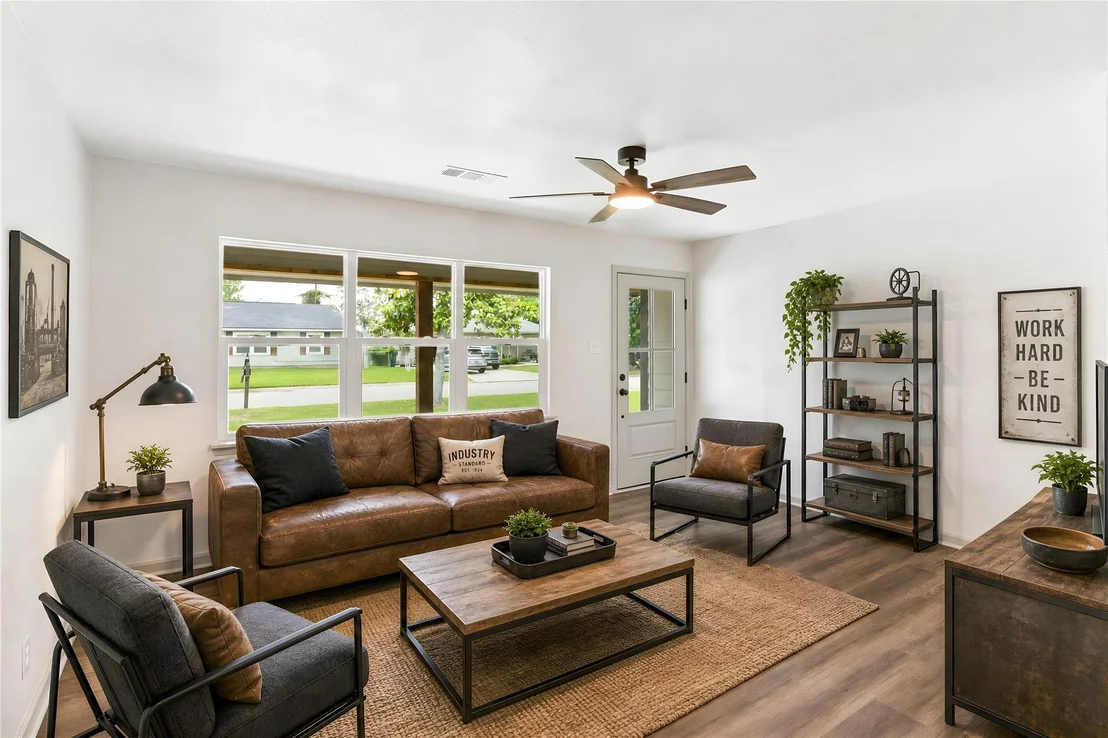 Photo of 1108 Nottingham Drive