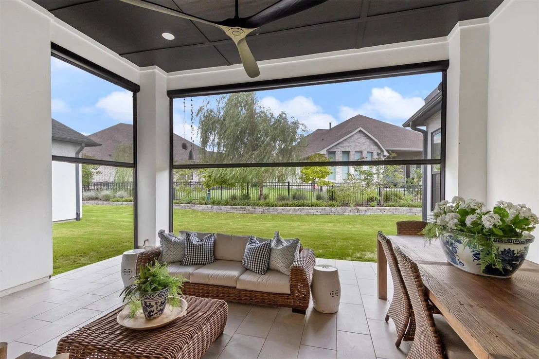 Photo of 9776 Greenridge View Drive