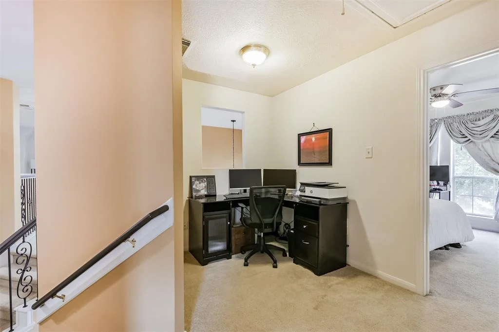 Photo of 9127 Memorial Valley Drive