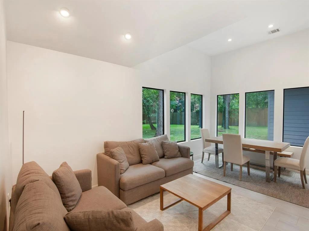 Photo of 2812 Crossvine