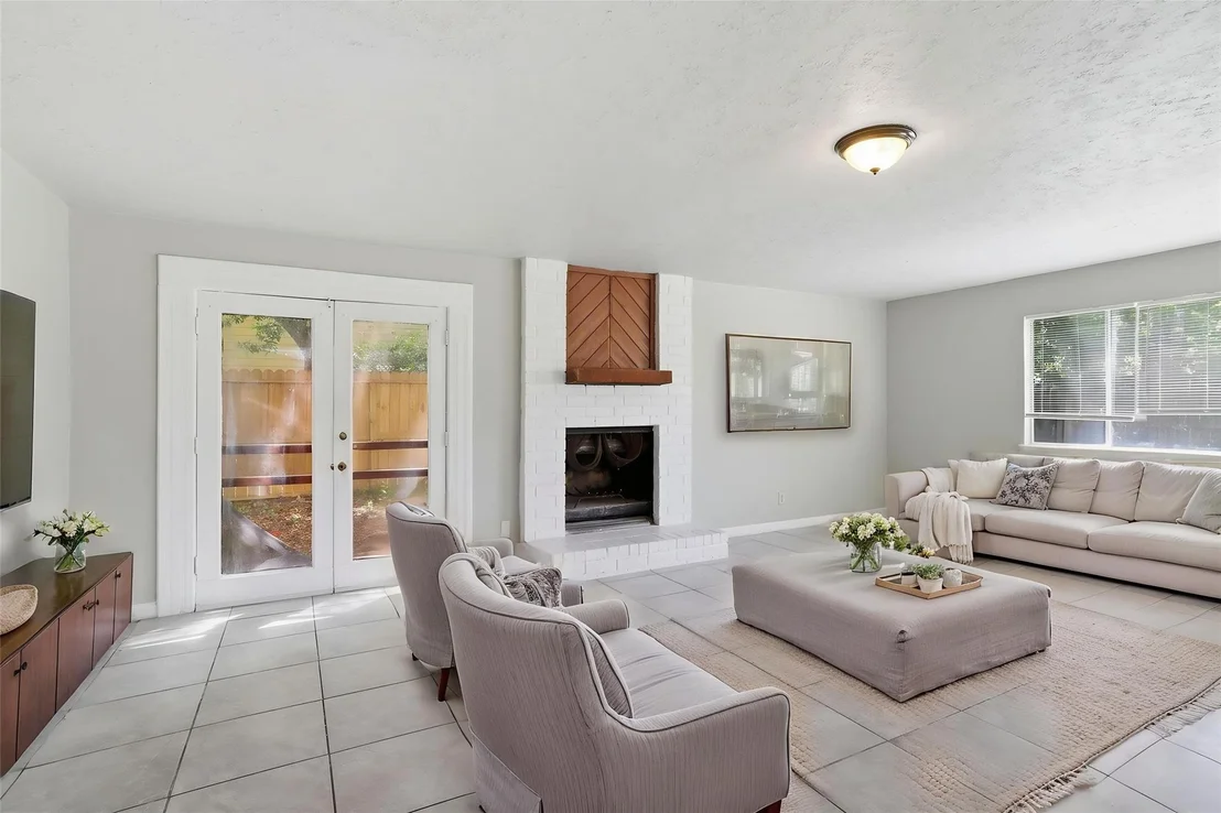 Photo of 2315 Hampton Road