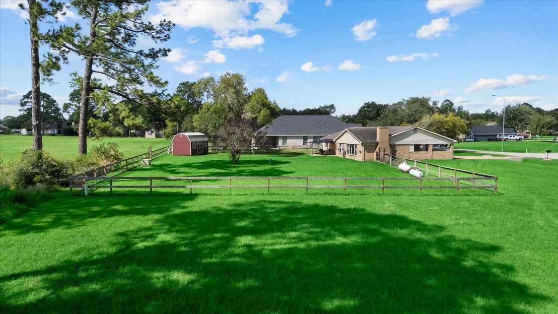 Photo of 32033 Birdie Drive