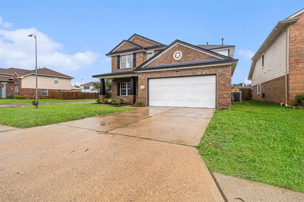 Photo of 5402 Fairtide Drive
