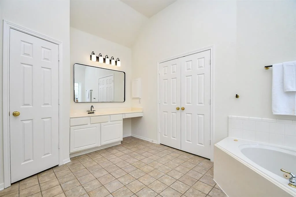Photo of 9405 Sundance Drive