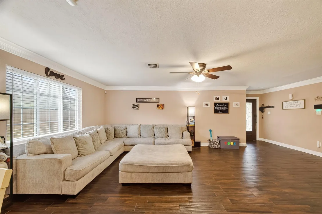 Photo of 12522 Adirondack Drive