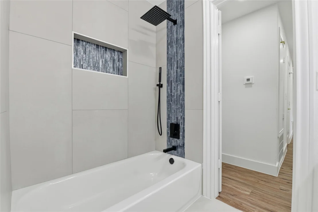 Photo of 126 Daisy Street