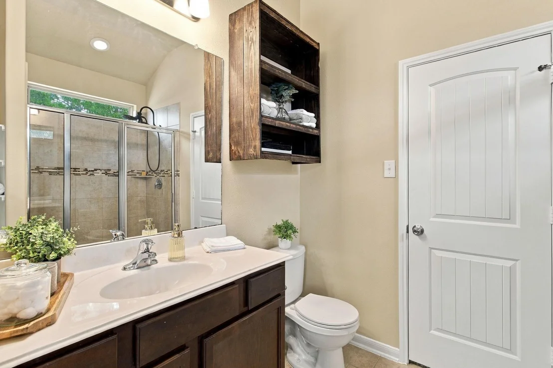 Photo of 8117 E Pine Creek Bend