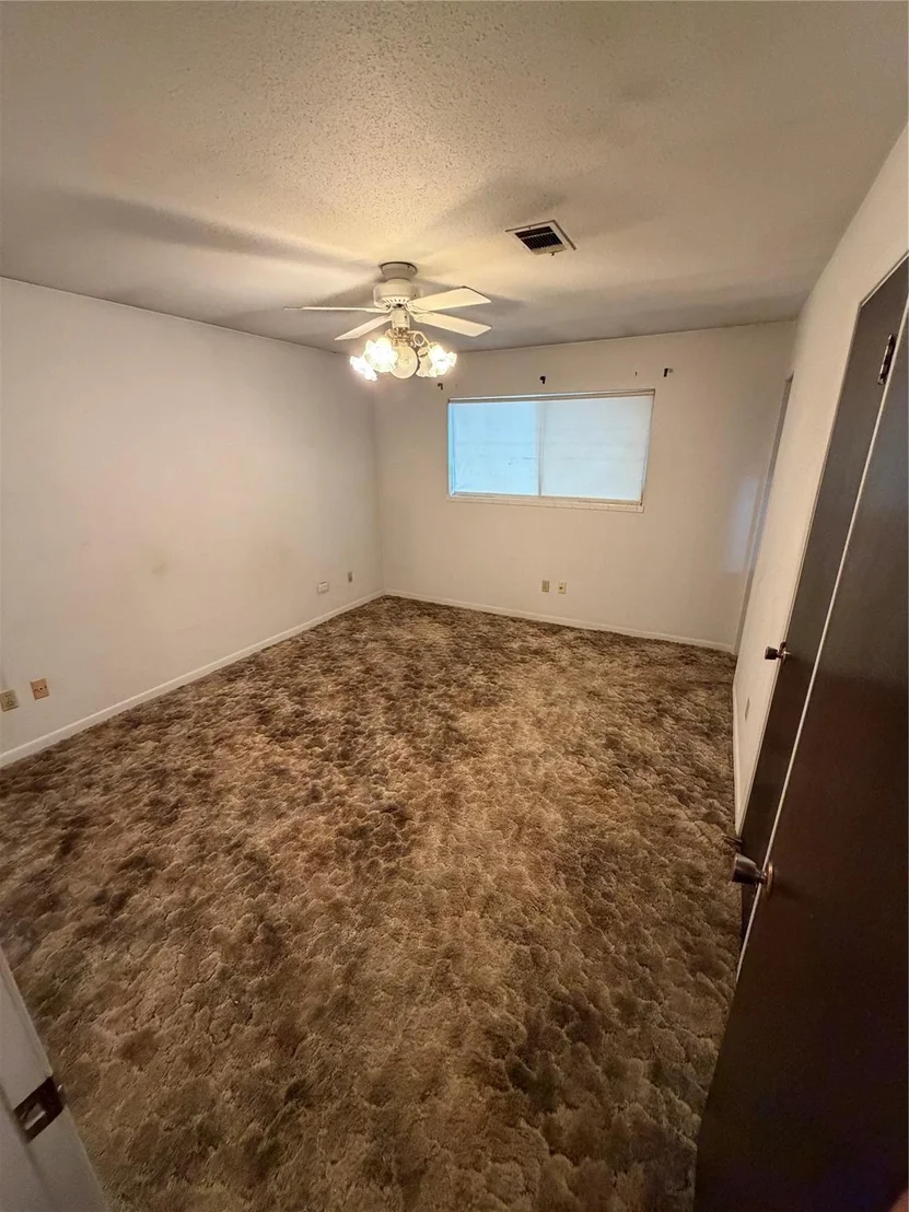 Photo of 8918 Indian River Drive