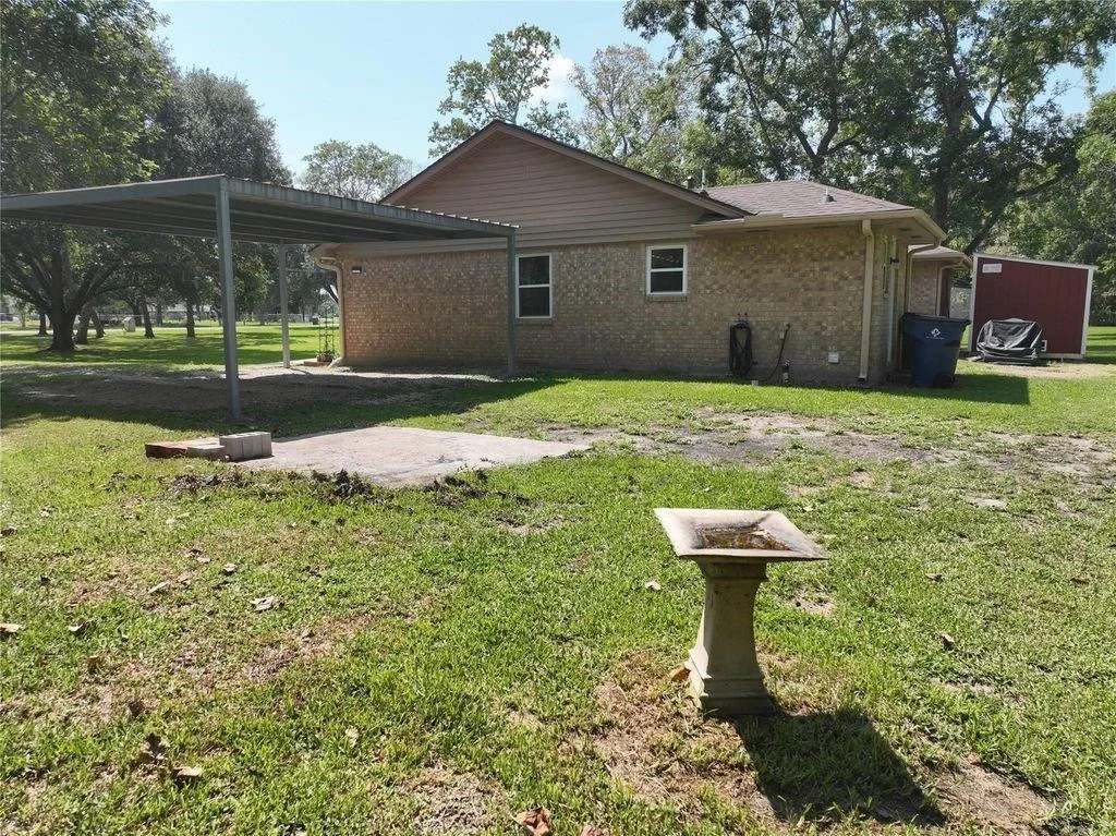 Photo of 9308 Acorn Drive
