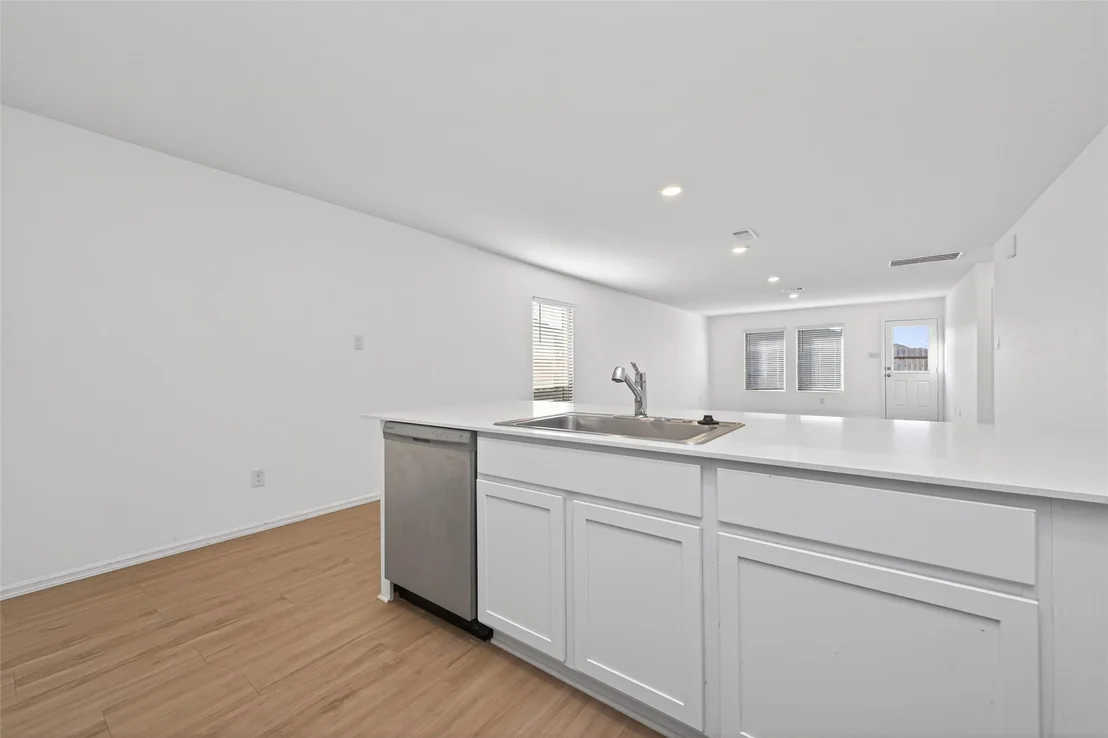 Photo of 21015 Longeni Drive